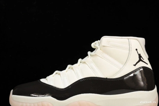 AR0715-101  Retro Jordan AR0715-101 11 Neapolitan  0815